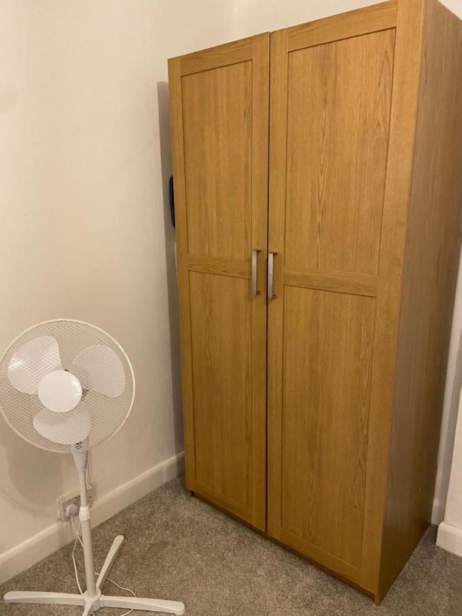 Lovely, Recently Refurbished Four Bedroom House.. ロンドン エクステリア 写真